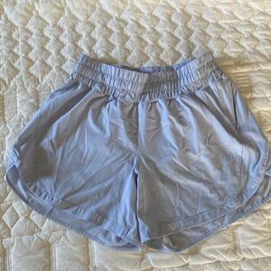 Lululemon track that shorts
